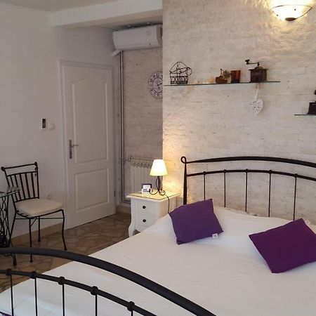 Apartmani Antunovic Podgora Esterno foto