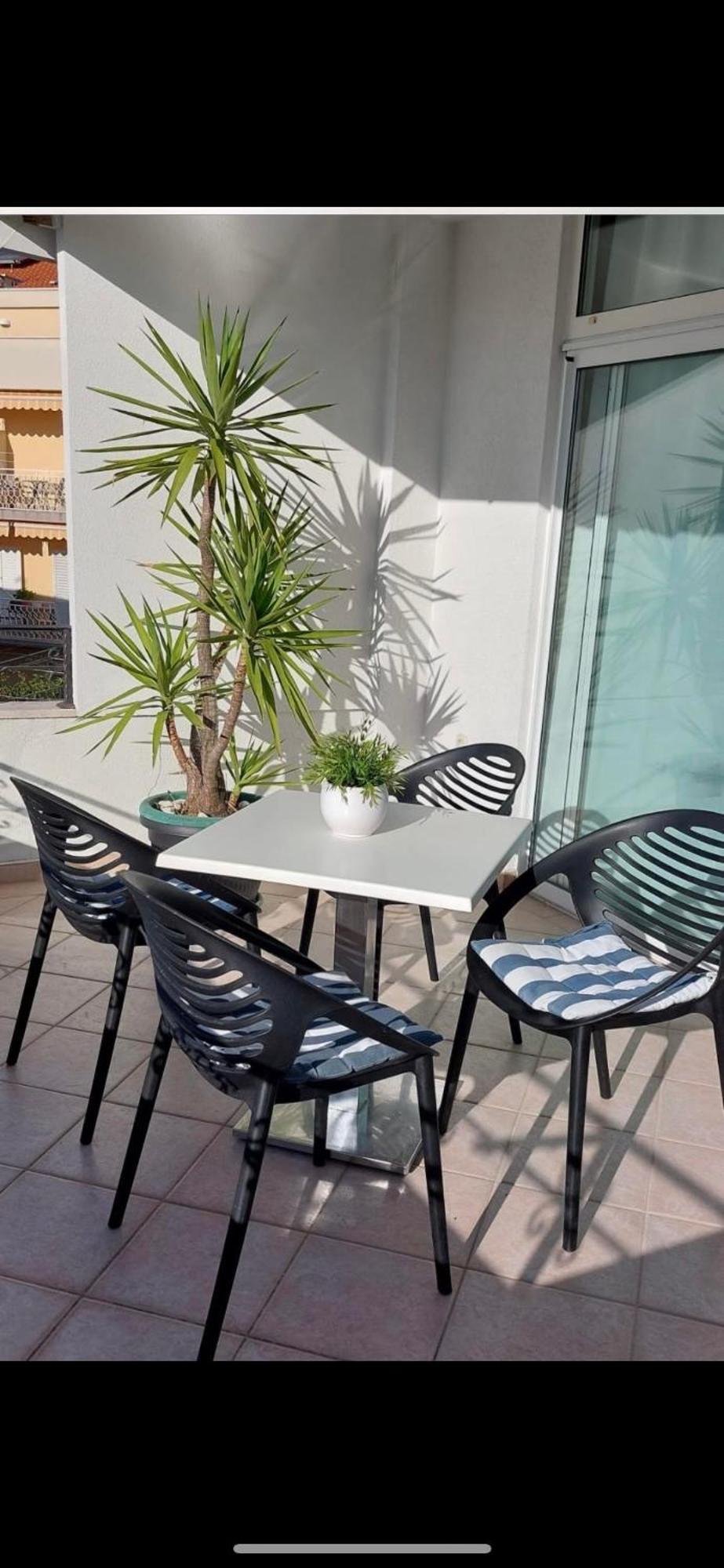Apartmani Antunovic Podgora Esterno foto