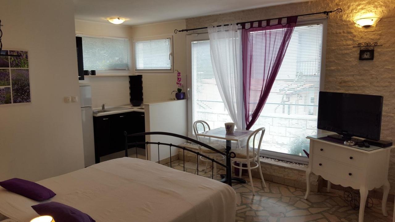 Apartmani Antunovic Podgora Esterno foto