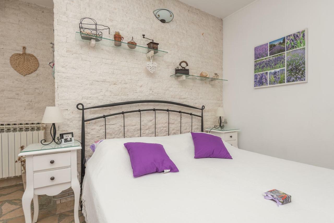 Apartmani Antunovic Podgora Esterno foto