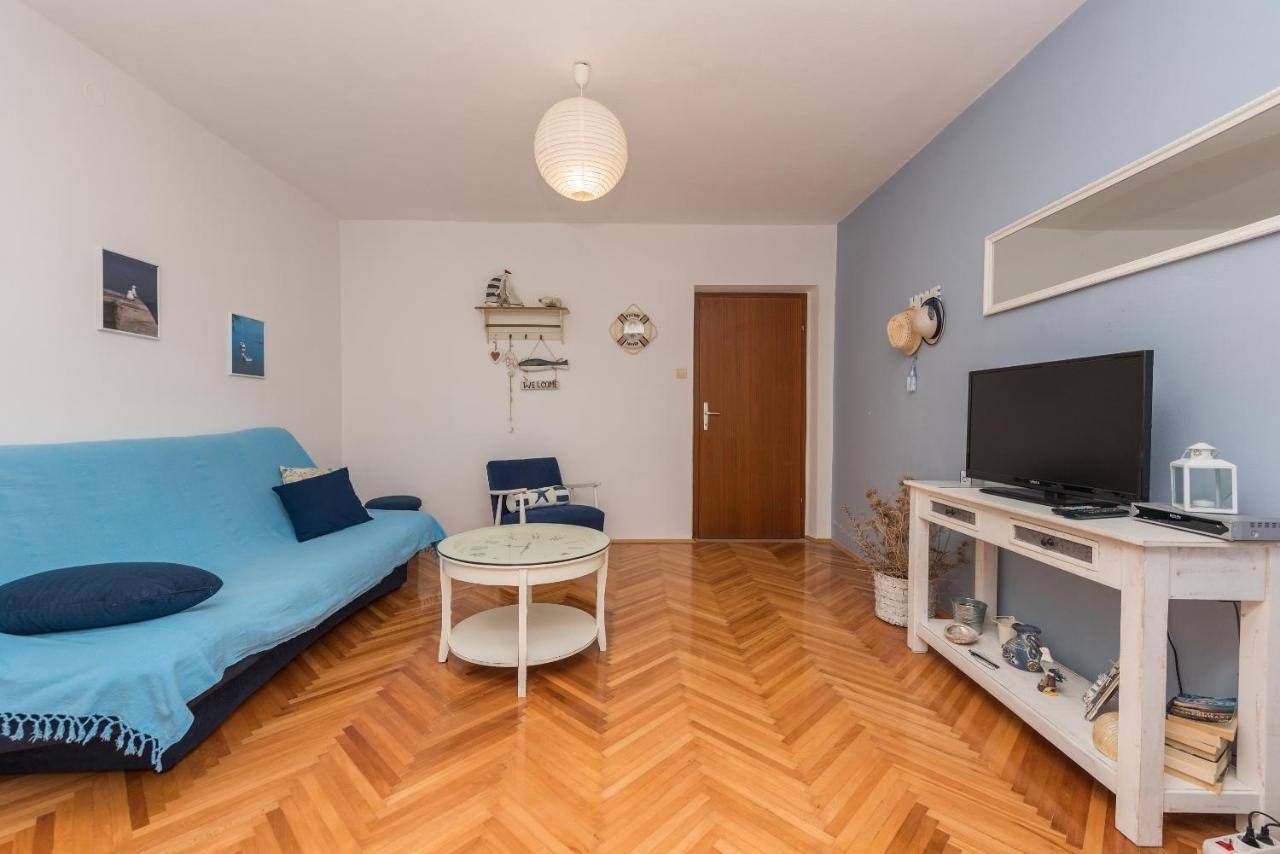 Apartmani Antunovic Podgora Esterno foto