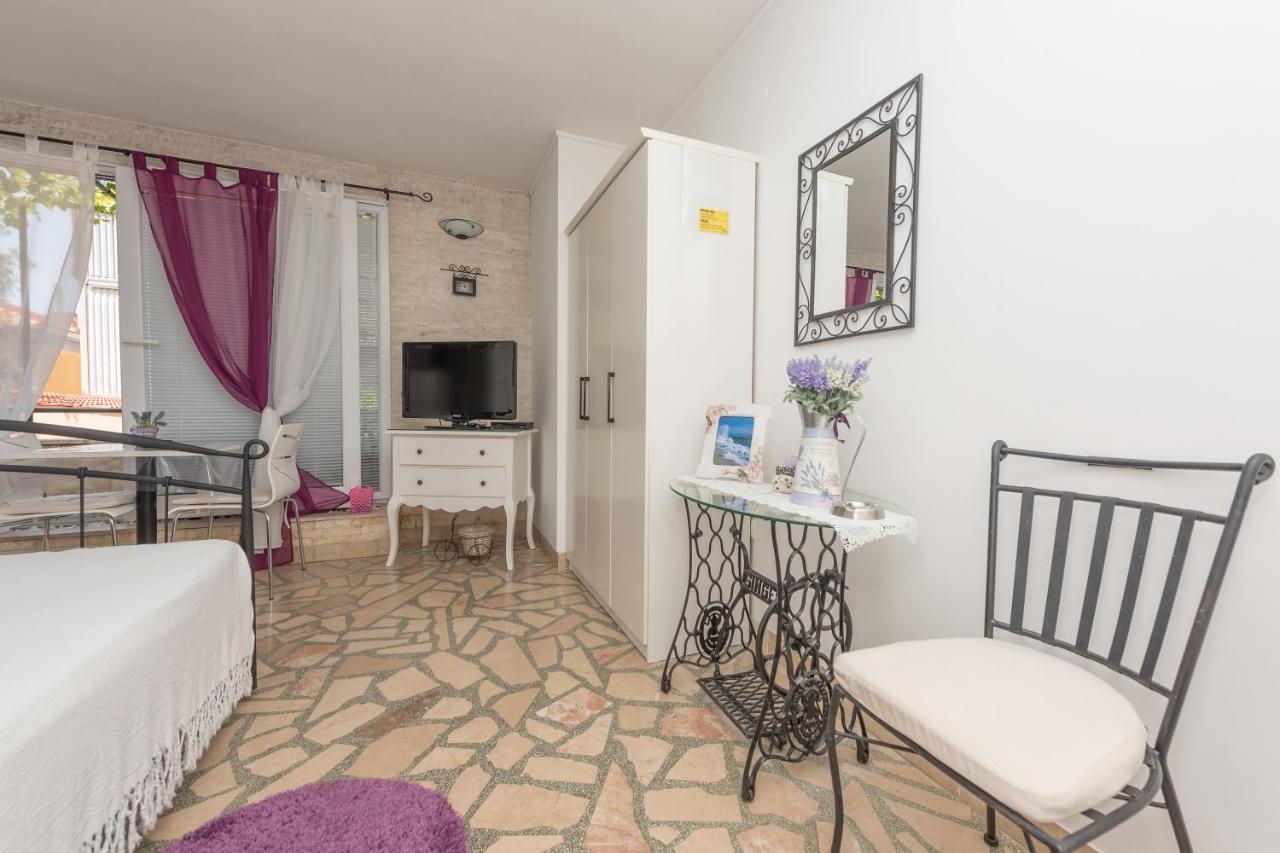 Apartmani Antunovic Podgora Esterno foto